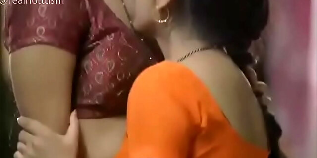hot,indian,kissing,saree,